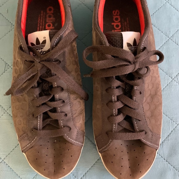 Woman’s Adidas Brown/Orange Shoes Size 8.5 - Picture 4 of 6